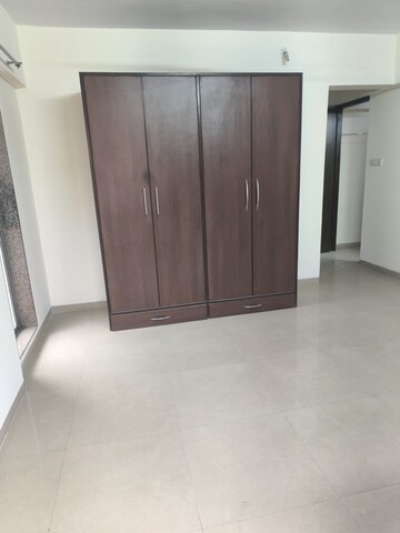 Master Bedroom in 2 BHK Apartment at Subhash CHS, Chembur – for Rent