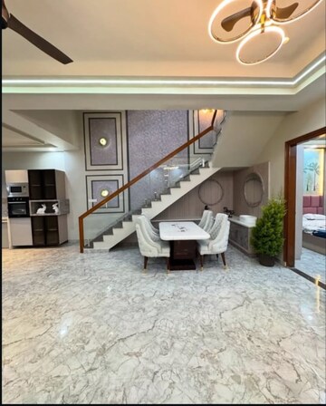 Gym in 4 BHK Builder Floor at Sector 37 – for Rent