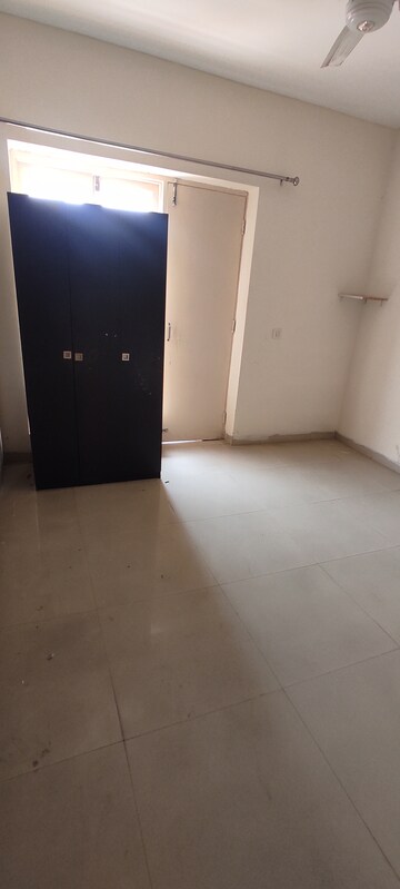 Floor Plan in 3 BHK Apartment at Shiv Sai Ozone Park, Sector 86 – for Rent