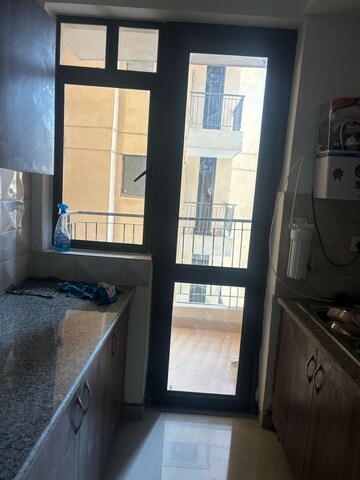 3 BHK Apartment For Rent in RG Luxury Homes, Sector 16b Greater Noida