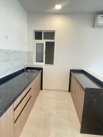 2 BHK Apartment For Sale in Juinagar