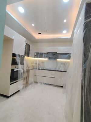 Furnished Amenities in 4 BHK Builder Floor at Sector 57 – for Sale