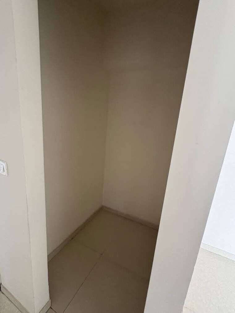 Room, lodha-amara 2 Bedroom 1000 Sq.Ft. Apartment In Kolshet Road Thane 8459016