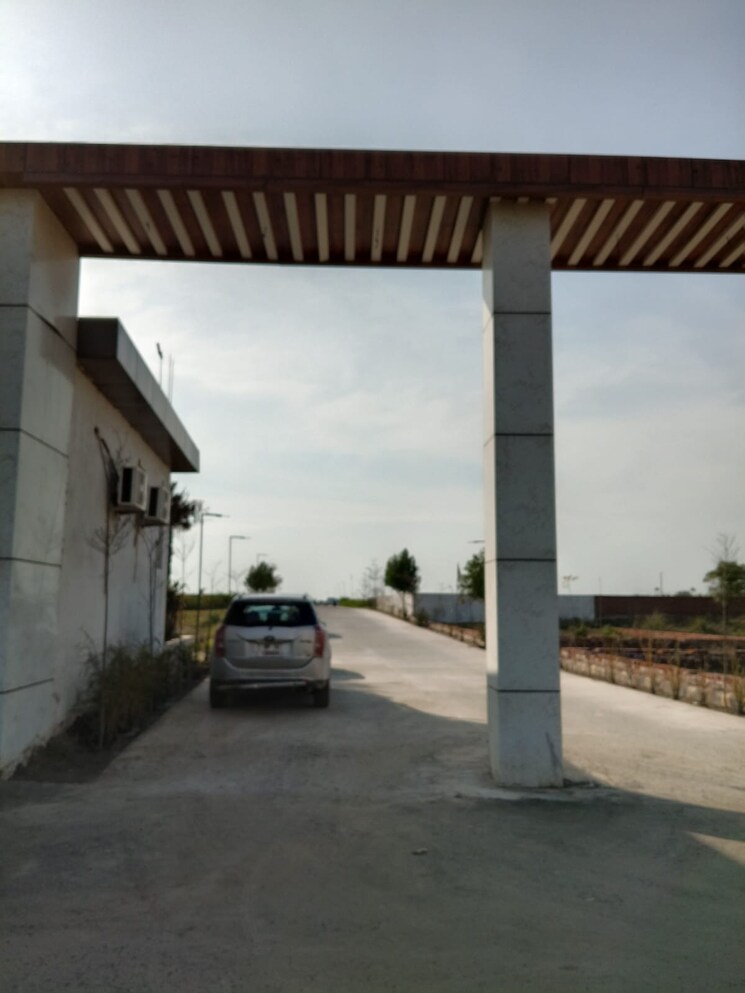 Exterior View, upsidc site b  100 Sq.Yd. Plot In Upsidc Site B Greater Noida 8459194
