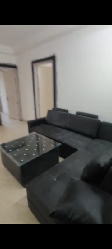 2 BHK Apartment For Rent in Gaur City 7th Avenue, Sector 4, Greater Noida