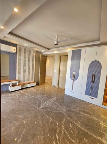 Master Bedroom in 4 BHK Builder Floor at Sector 57 – for Sale