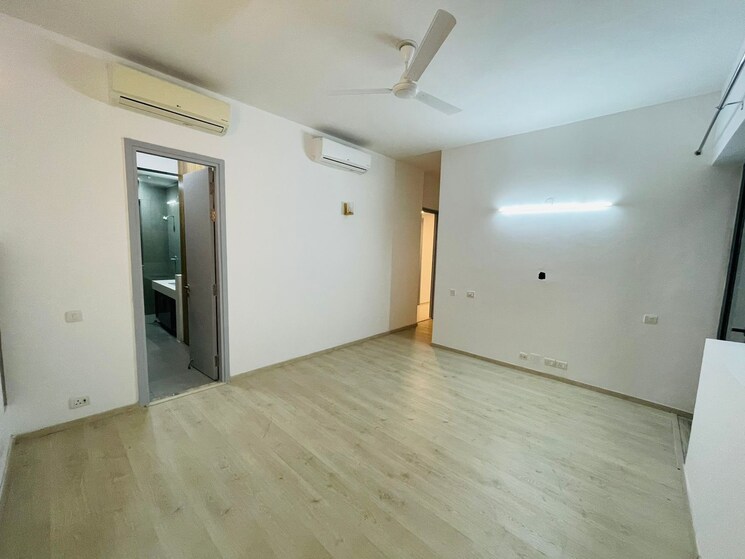 Master Bedroom, ireo-skyon 3 Bedroom 2045 Sq.Ft. Apartment In Sector 60 Gurgaon 8459209