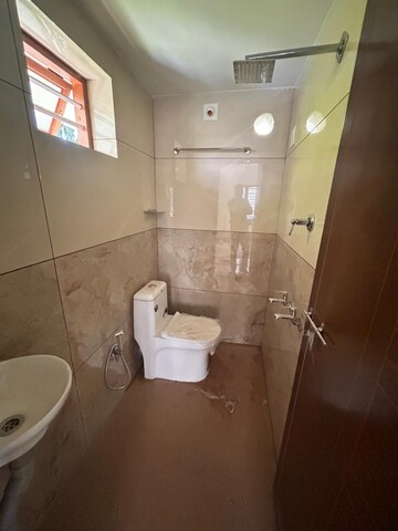 Bathroom in 3 BHK Villa at Ayyanthole – for Sale