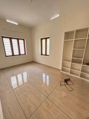 Room in 3 BHK Villa at Ayyanthole – for Sale