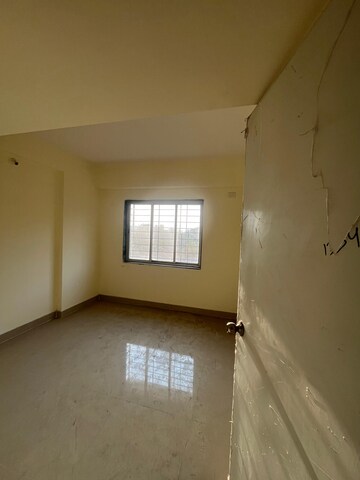 Room in 1 BHK Apartment at Lodha Crown Taloja Quality Homes, Dombivli East – for Rent