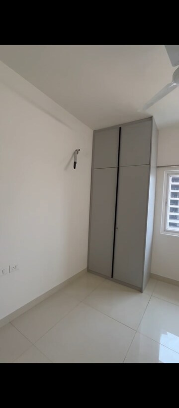 Master Bedroom in 3.5 BHK Apartment at Prestige Tranquil, Kokapet – for Rent
