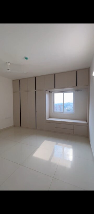 Master Bedroom in 3.5 BHK Apartment at Prestige Tranquil, Kokapet – for Rent