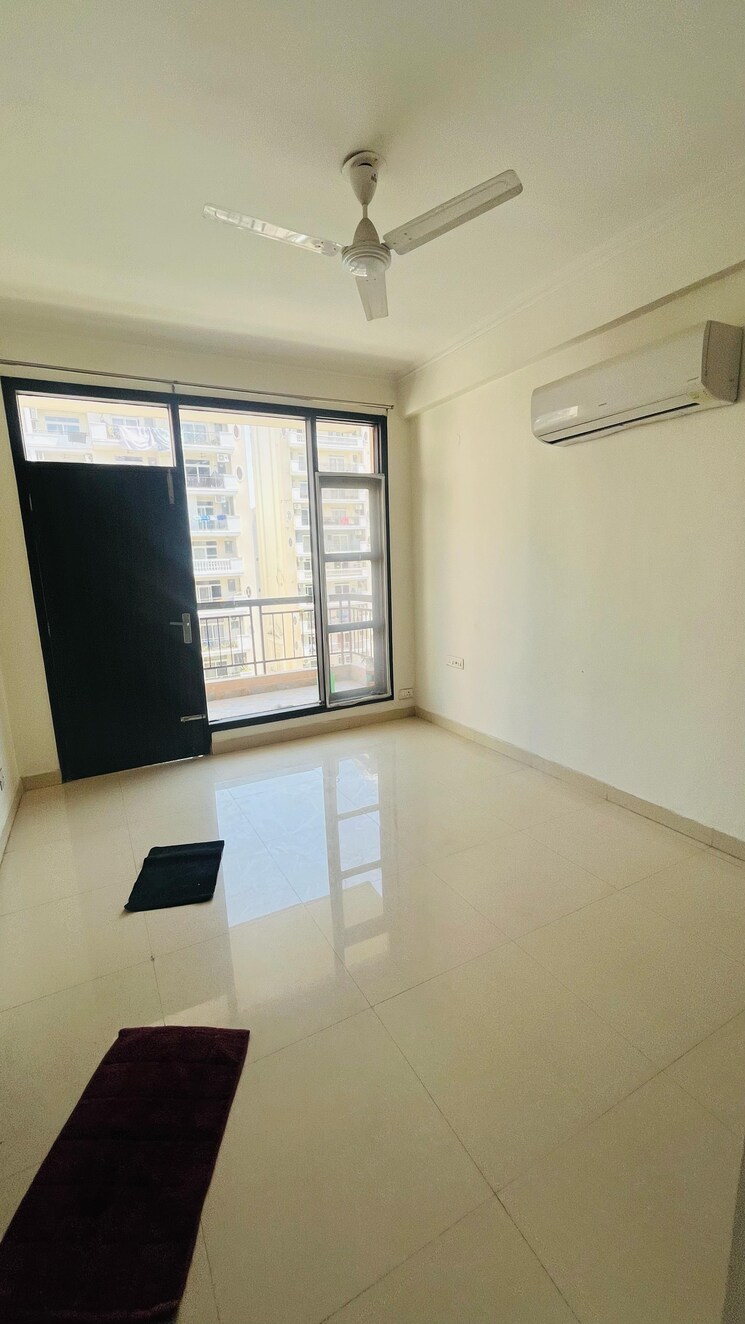 Master Bedroom, altura-apartments 3 Bedroom 1710 Sq.Ft. Apartment In Ghazipur Zirakpur 8459329