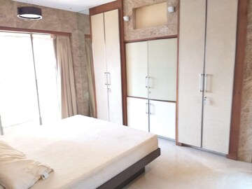 Bedroom in 2 BHK Apartment at Raheja Classique, Andheri West – for Rent
