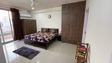 Bedroom in 2 BHK Builder Floor at Huda Market, Sector 31 – for Rent