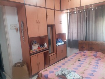 Bedroom in 1 BHK Apartment at Sindhi Society – for Rent
