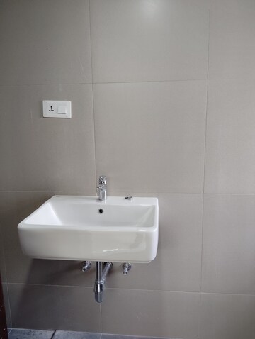 Bathroom in 3 BHK Apartment at Poulomi Avante, Kokapet – for Rent