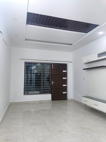 Furnished Amenities in 3 BHK Builder Floor at Paschim Vihar – for Rent