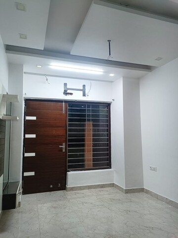 Living Room in 3 BHK Builder Floor at Paschim Vihar – for Rent