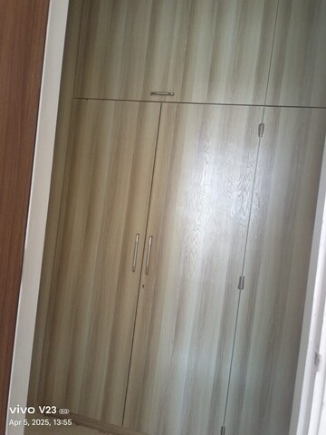 Furnished Amenities in 2.5 BHK Apartment at L&T Crescent Bay T2, Parel – for Rent