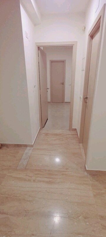 1.5 BHK Apartment For Rent in Hiranandani Lavinia, Ghodbunder Road