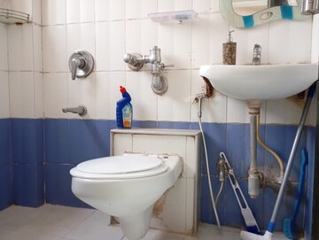 Bathroom in 2 BHK Apartment at Union Park – for Rent
