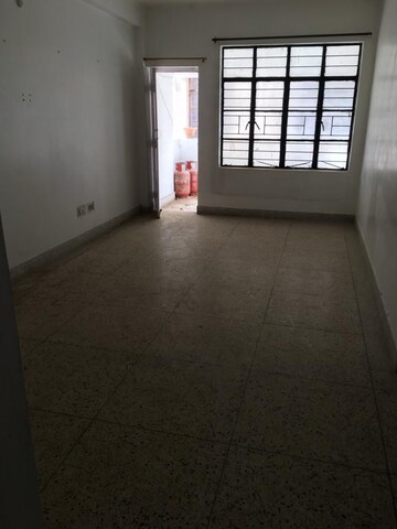 Room in 2 BHK Apartment at Doranda – for Rent