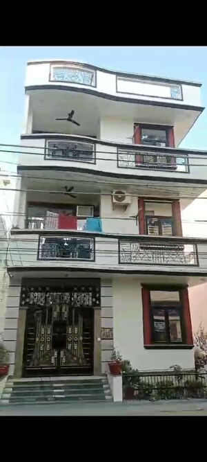 Balcony in 6+ BHK Independent House at Girdhar Enclave, Gt Road – for Sale