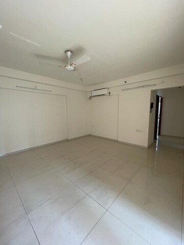 2 BHK Apartment For Sale in Godrej Prime, Chembur