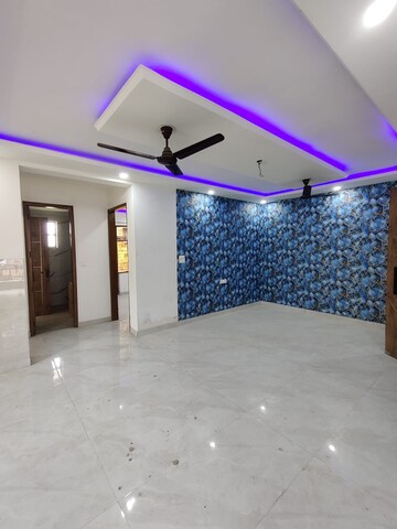 Bedroom in 3 BHK Builder Floor at Surya Nagar – for Sale