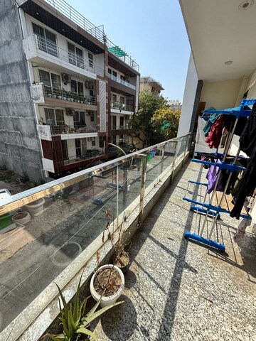 Living Room in 3 BHK Builder Floor at Sushant Lok 3, Sector 57 – for Rent