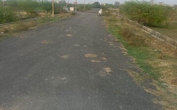 Plot For Sale in Sector 145