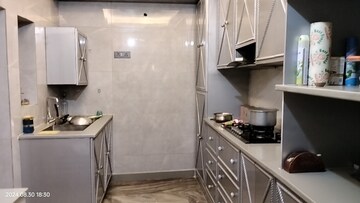 Bathroom in 2 BHK Apartment at YK Homes, Green Fields Colony – for Rent