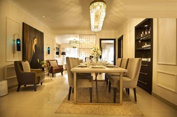 Master Bedroom in 3.5 BHK Builder Floor at Sushma Valencia, International Airport Road – for Sale