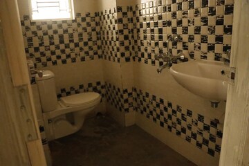 Bathroom in 3 BHK Builder Floor at Bangur Avenue – for Sale