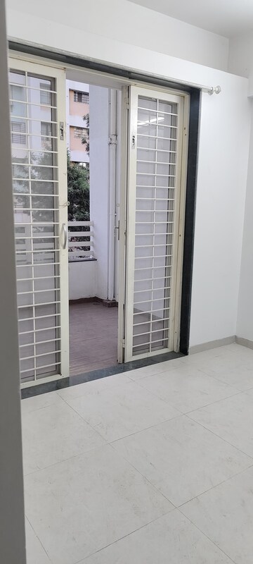 Furnished Amenities in 2 BHK Apartment at Bhagwati Floriana, Bavdhan – for Rent