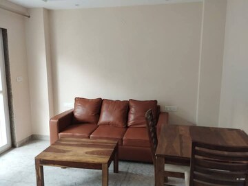 Bedroom in 1 BHK Builder Floor at Sushant Vyapaar Kendra, Sector 43 – for Rent