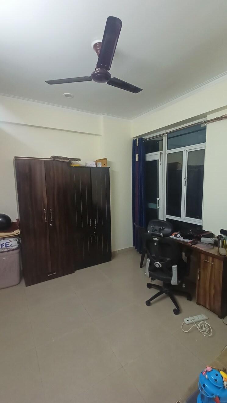 Master Bedroom, gaur-city-2-16th-avenue 4 Bedroom 1995 Sq.Ft. Apartment In Sector 16c Greater Noida Greater Noida 8460497