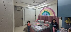 Bedroom in 3.5 BHK Apartment at Antriksh Green Kaushambi, Dabur Chowk – for Sale