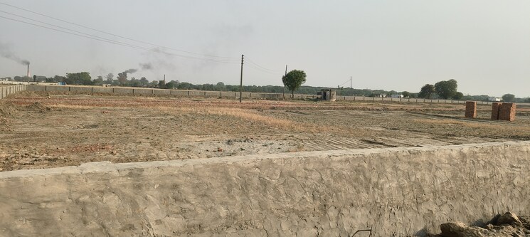 Garden, upsidc site b  100 Sq.Yd. Plot In Upsidc Site B Greater Noida 8460548