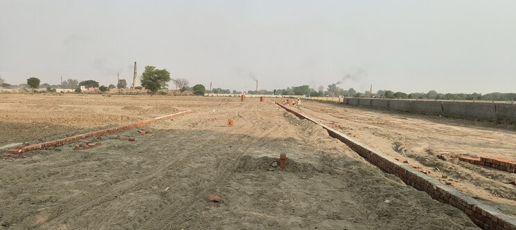 Garden, upsidc site b  100 Sq.Yd. Plot In Upsidc Site B Greater Noida 8460548