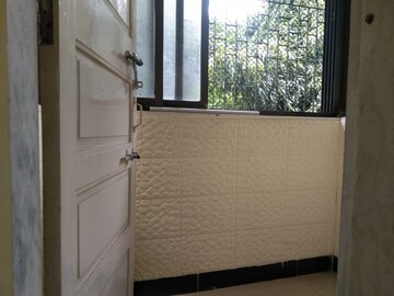 Master Bedroom in 1 BHK Apartment at Jai Shankar CHS, Chedda Nagar – for Rent
