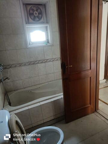 Bathroom in 1 BHK Builder Floor at Malviya Nagar – for Rent