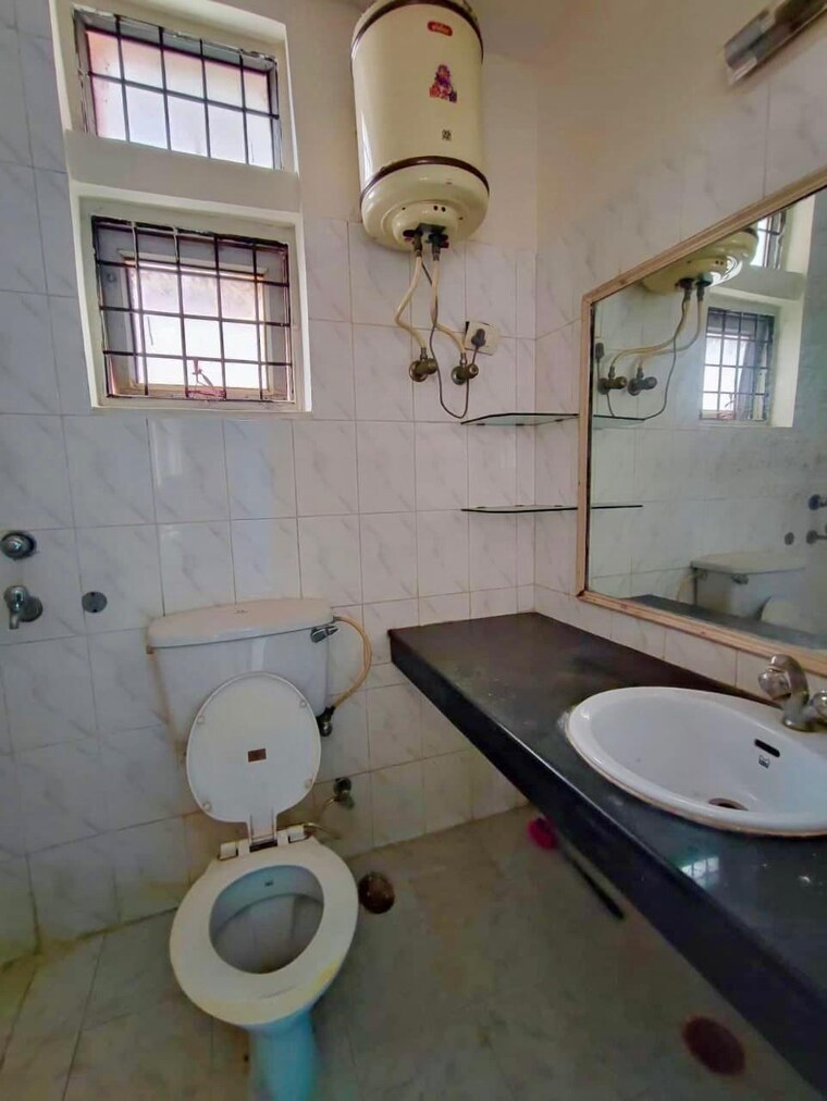 Bathroom, apex-our-homes 2 Bedroom 730 Sq.Ft. Apartment In Sector 37c Gurgaon 8461025