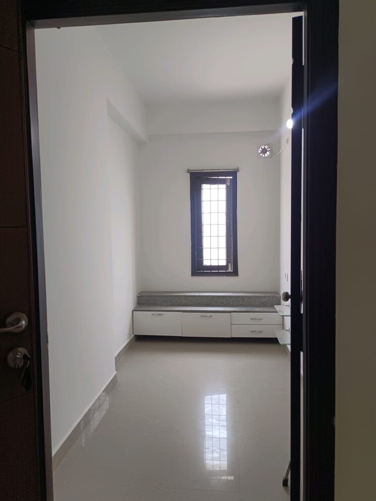 Room, the-down-town 3 Bedroom 2250 Sq.Ft. Apartment In Banjara Hills Hyderabad 8461063