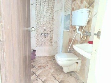 Bathroom in 2 BHK Apartment at Sahil Pride Residency Daffodil, Kasarvadavali – for Rent