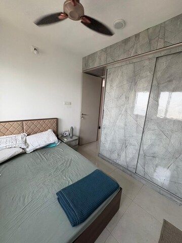 Bedroom in 1 BHK Apartment at Sheth Vasant Oasis, Andheri East – for Rent