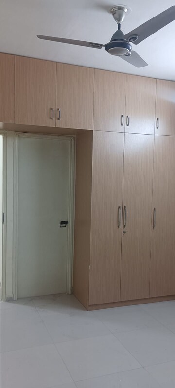 Furnished Amenities in 2 BHK Apartment at Pyramid Heights, Sector 85 – for Rent