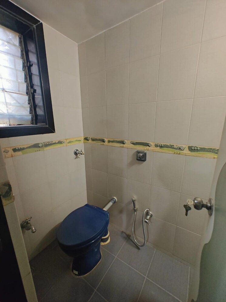 Bathroom, nerul 2 Bedroom 1250 Sq.Ft. Apartment In Nerul Navi Mumbai 8461176