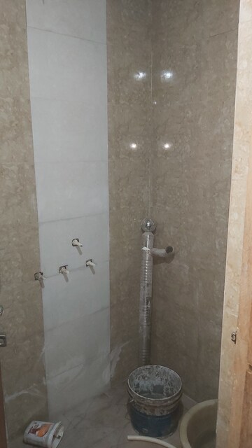 Floor Plan in 2.5 BHK Builder Floor at Mayur Vihar – for Sale